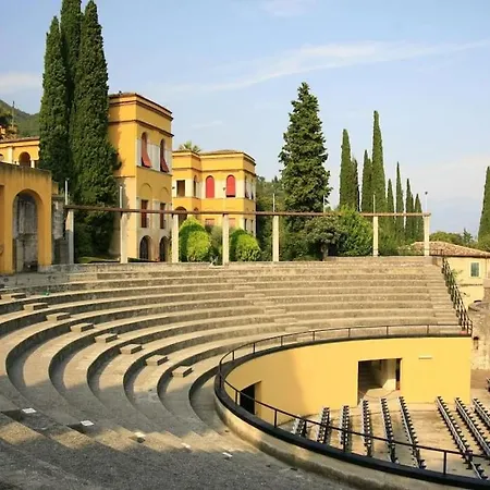 D'annunzio Con Piscina דירה